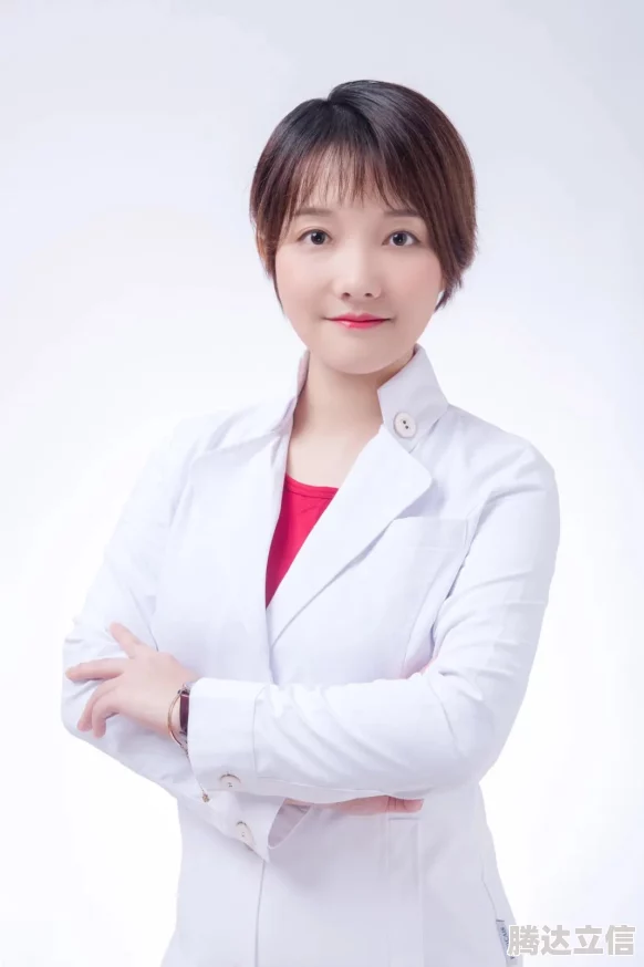 绝世小中医陈思雅突现神奇疗法，治愈绝症案例频出，业界激震引发热议！