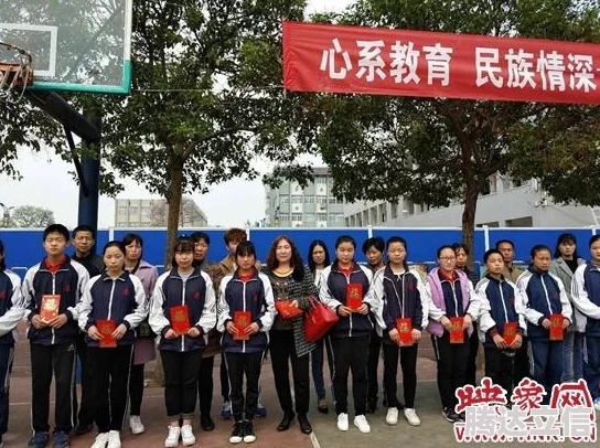 Java好妈妈开封：在这座历史悠久的城市中，如何通过编程语言提升母亲角色的价值与影响力
